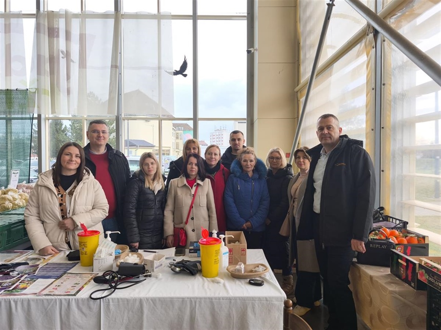 U Vukovaru održana javnozdravstvena akcija „Dan crvenih haljina“