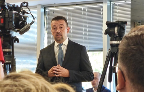 Pavliček o uklanjanju spomenika u Borovu selu: „Za spomenike koji...