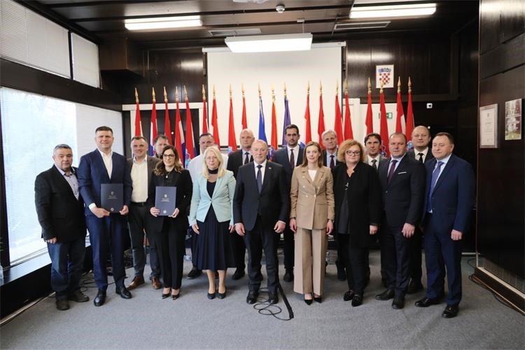 U Ministarstvu branitelja potpisan Sporazum o terenskoj nastavi za učenike iz Bosne i Hercegovine