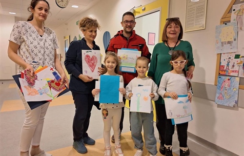 Povodom Svjetskog dana bolesnika mali Vukovarci darivali crteže...