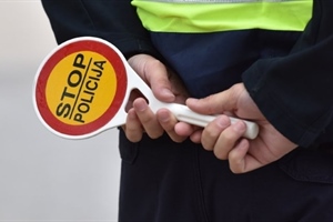 Ponavljaču teških prometnih prekršaja određeno 14 dana zatvora