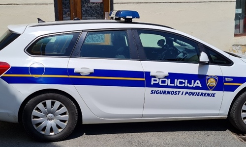 Prijavio oštećenje osobnog automobila