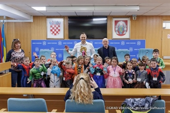 Mališani vratili ključeve grada.: Vukovar nakratko bio u rukama "Vjeverica"