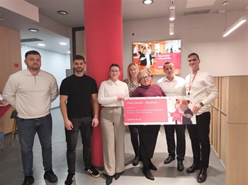 Addiko Vukovar ponovno na vrhu, osvojenu nagradu uručili udruzi Tko se boji sutra još? Vukovar