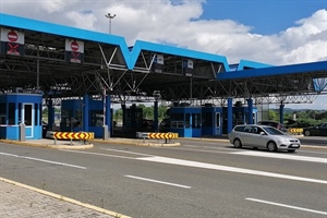 Bez važeće vozačke i pod utjecajem alkohola za upravljačem kamiona