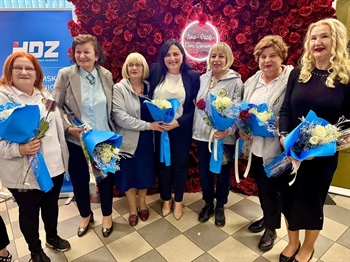 U Osijeku odana počast heroinama Domovinskog rata: „Bile smo ratnice, ali i stupovi obitelji“