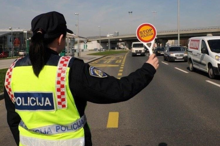 U 12 sati tri teška prekršaja