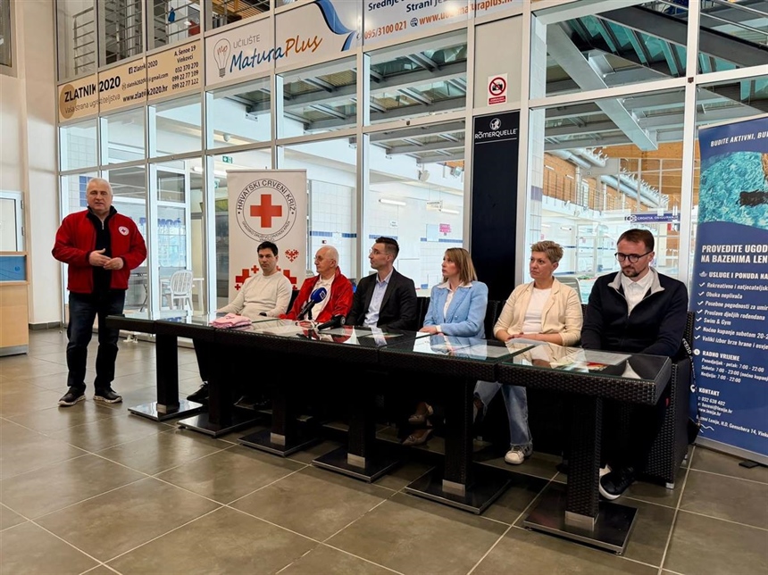 Besplatna edukacija plivanja ponovno za vinkovačke vrtićarce