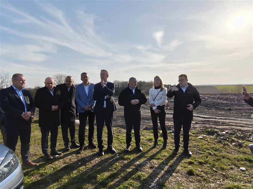 Medved u Vukovaru: Na Jakobovcu probna iskapanja uz pomoć georadara i potražnih pasa, šire se istraživanja na Petrovačkoj doli