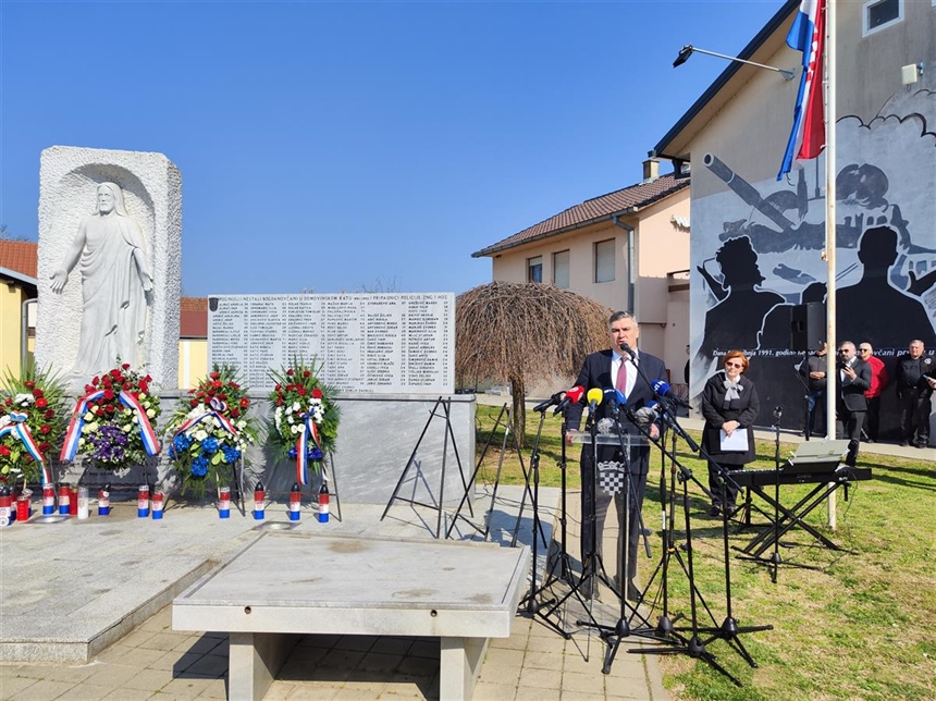 Prigodnim programom u Bogdanovcima obilježen Dan hrvatskih branitelja Vukovara