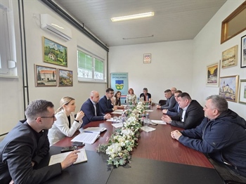 Župan Bosančić u Jarmini: Rješavanje problema i novi projekti za budućnost mjesta