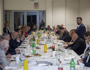 Iftar u Gunji okupio bošnjačku zajednicu i predstavnike vlasti:...