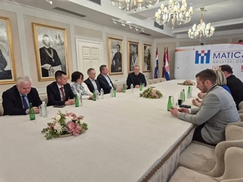 Općine iz Vukovarsko-srijemske županije jačaju veze s Hrvatima u Srbiji