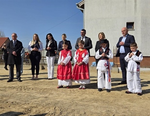 Župan Bosančić posjetio Općinu Tovarnik: Položen kamen temeljac za...