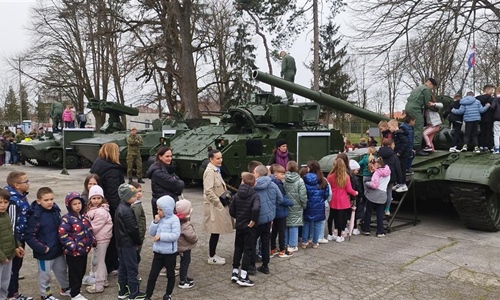 Dan otvorenih vrata Gardijske oklopno-mehanizirane brigade u Vinkovcima