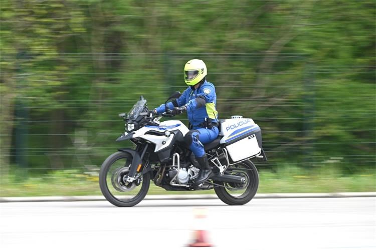 Motociklisti na oprezu: policija i građani zajedno na treningu za sigurniju moto sezonu