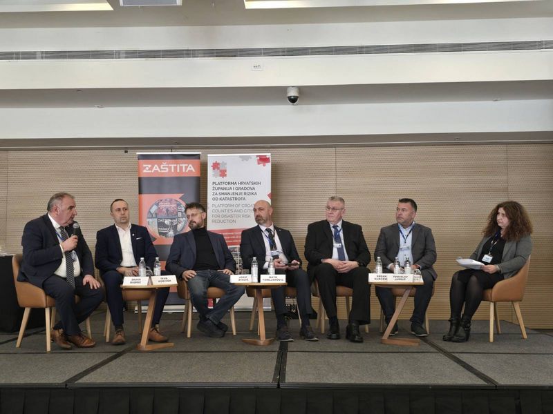 Predstavnici Civilne zaštite Vukovarsko-srijemske županije na konferenciji u Splitu