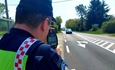 Dvoje vozača uhvaćeno u velikom prekoračenju brzine - u  naselju vozili više od 90 km/h, slijede kazne i zabrana vožnje