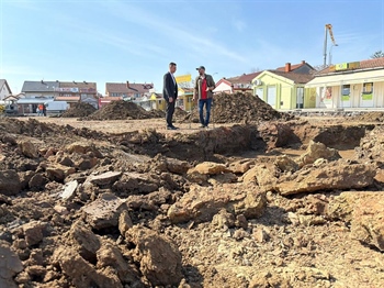 Rimska nekropola ispod buduće tržnice: arheolozi u Vinkovcima pronašli 22 groba stara gotovo dvije tisuće godina