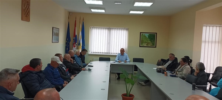 U Gunji potpisani ugovori o dodjeli financijskih sredstava udrugama u sportu, kulturi u drugim društvenim djelatnostima