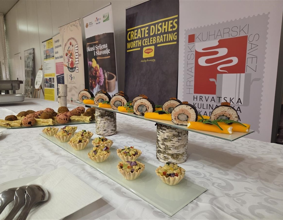 Jubilarna „Zlatna jabuka” okupila mlade kuharske talente u Vinkovcima