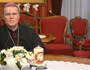 Uskrsna čestitka i pastirska poruka mons.Đure Hranića