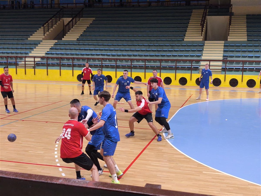 Rukometaši Borova nisu uspjeli iznenaditi vodeću ekipu prvenstva Ivan