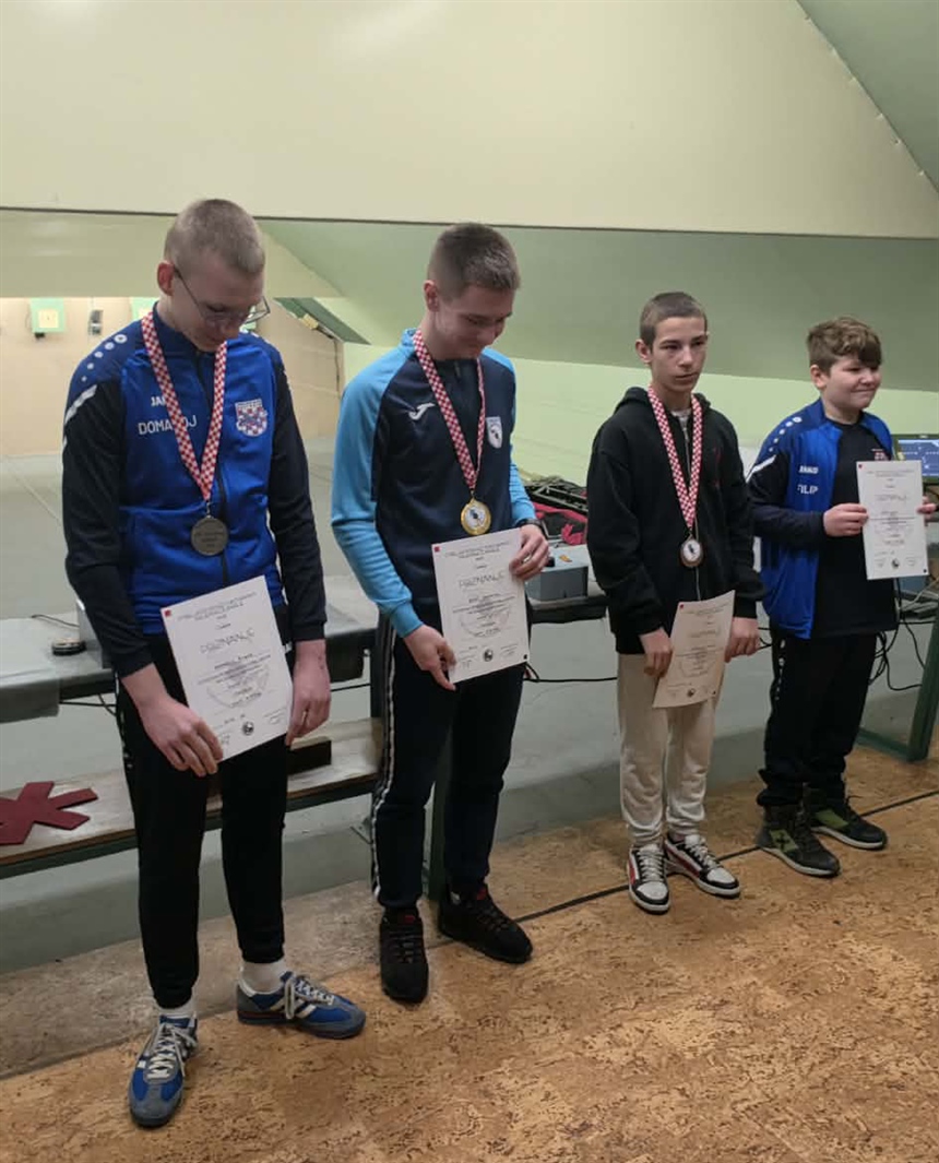 Antonio Cerovik, treći na prvenstvu županije u streljaštvu