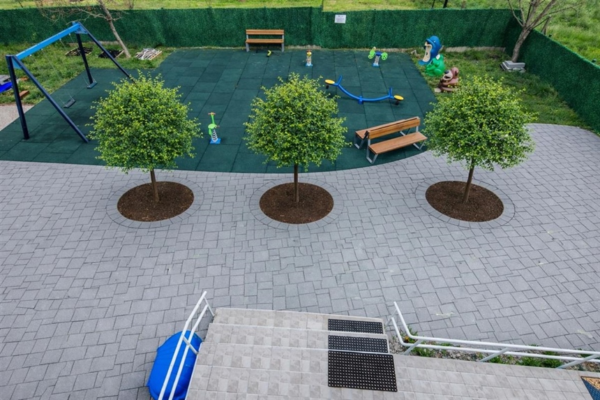 Bogdanovci ulažu u sigurnu i zabavnu igru za najmlađe