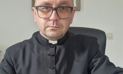 Vlč. Zvonimir Martinović: Život ne završava zemaljskim godinama, već se...