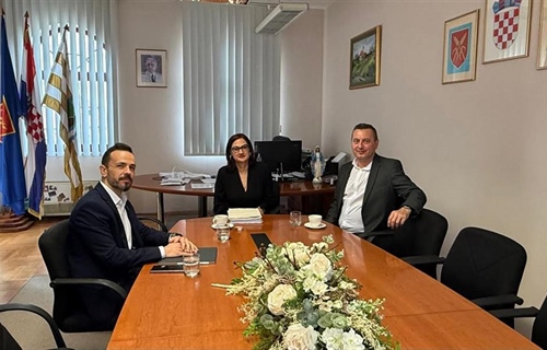 Državni tajnik Dario Tišov posjetio Općinu Stari Jankovci
