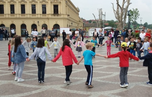 Ministar Fuchs: Do 2030. godine svako će dijete imati mjesto u vrtiću