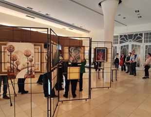 Otvorena izložba „Zapisi iz Akaše” – umjetnost kao putovanje kroz dušu...