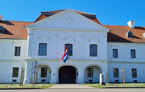 Više od 2.000 osoba čeka smještaj u domovima: Županija planira...