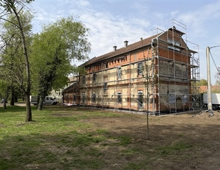 U parku Lenije u Vinkovcima nastavljaju se radovi na uređenju i obnovi...