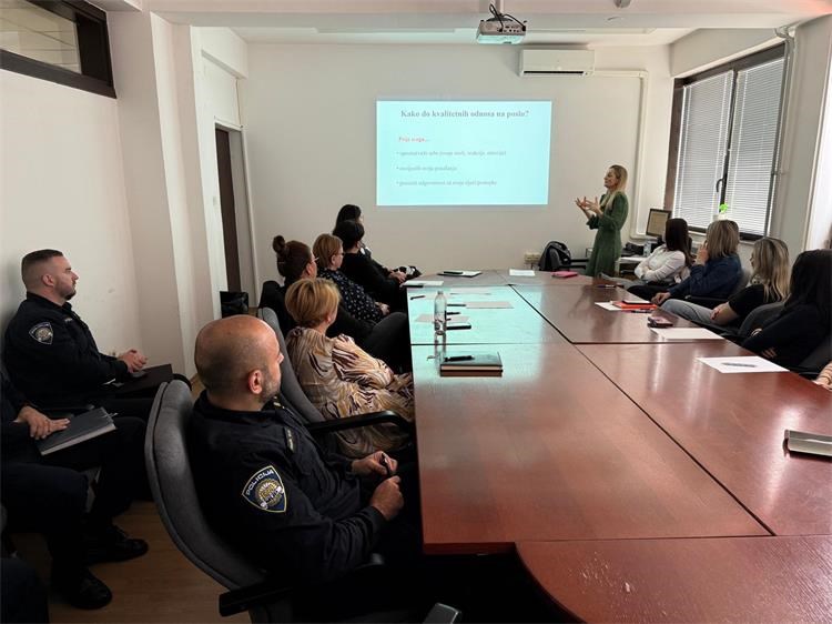 U Policijskoj upravi vukovarsko-srijemskoj održana edukacija o mentalnom zdravlju i psihosocijalnoj zaštiti