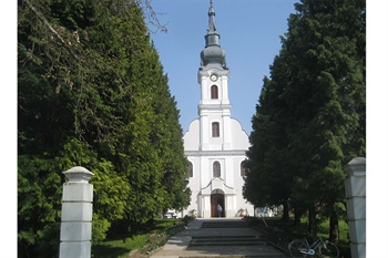 Započeli radovi na obnovi kapelice na mjesnom groblju u Nijemcima