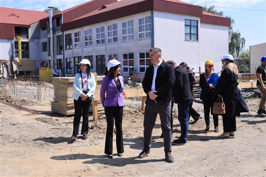 U tijeku rekonstrukcija i dogradnja OŠ Ivana Kukuljevića u Belišću vrijedna 8,8 milijuna eura