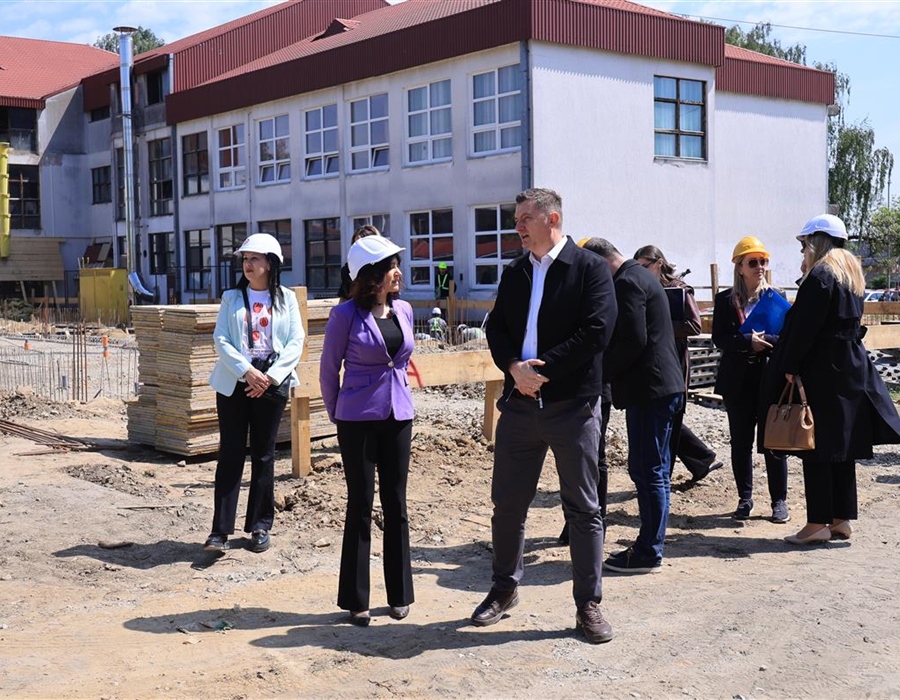 U tijeku rekonstrukcija i dogradnja OŠ Ivana Kukuljevića u Belišću...