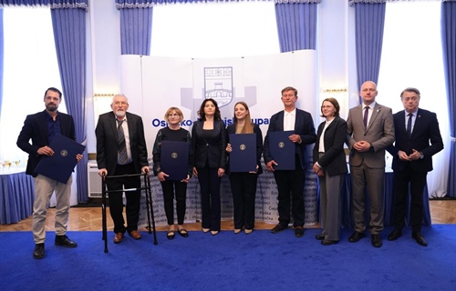 Zelene povelje Osječko-baranjske županije uručene istaknutim...