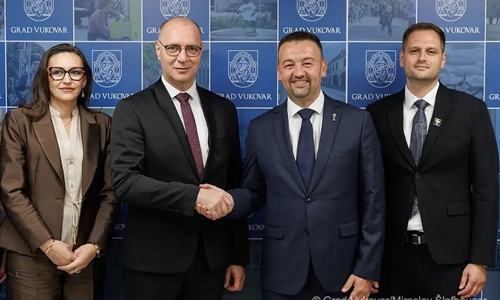 Delegacija Grada Tuzle u posjetu Vukovaru
