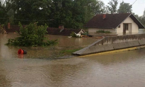 Dvanaest godina od poplava koje su promijenile Cvelferiju: Voda je...