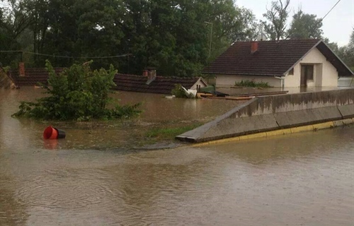 Dvanaest godina od poplava koje su promijenile Cvelferiju: Voda je...