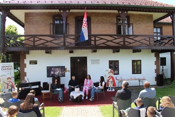 U Gradskom muzeju Županja predstavljen dječji vodič „Idemo u Čardak!“