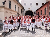 Koncert Folklornog ansambla „ Ivan Goran Kovačić” u Vinkovcima