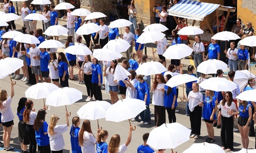 Maturanti plesom quadrille zatvorili jedno životno poglavlje