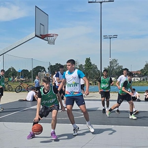 Vinkovci ugostili gradsku završnicu Sprite Cupa u 3x3 košarci