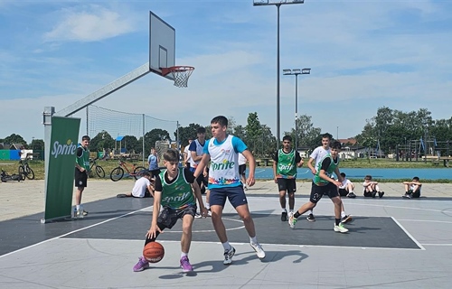 Vinkovci ugostili gradsku završnicu Sprite Cupa u 3x3 košarci