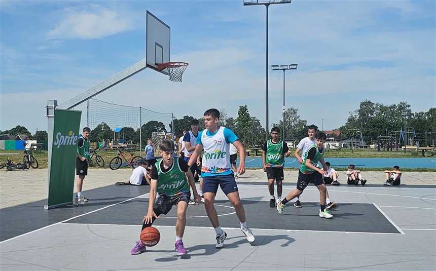 Vinkovci ugostili gradsku završnicu Sprite Cupa u 3x3 košarci