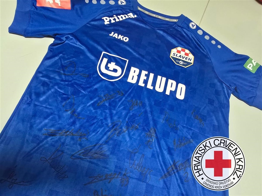 U Vukovaru akcija darivanja krvi uz nagradni dres Slaven Belupa